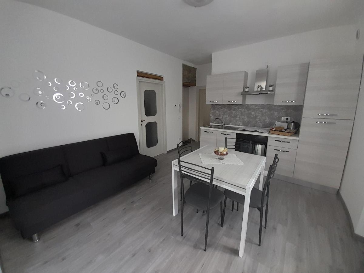 Lescen White Residence - Lake View Lezzeno Εξωτερικό φωτογραφία